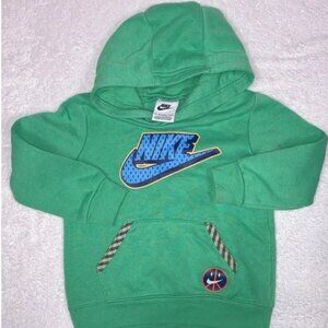 Nike Sportswear Little Boys' Great Outdoors Graphic Pullover Hoodie 2t